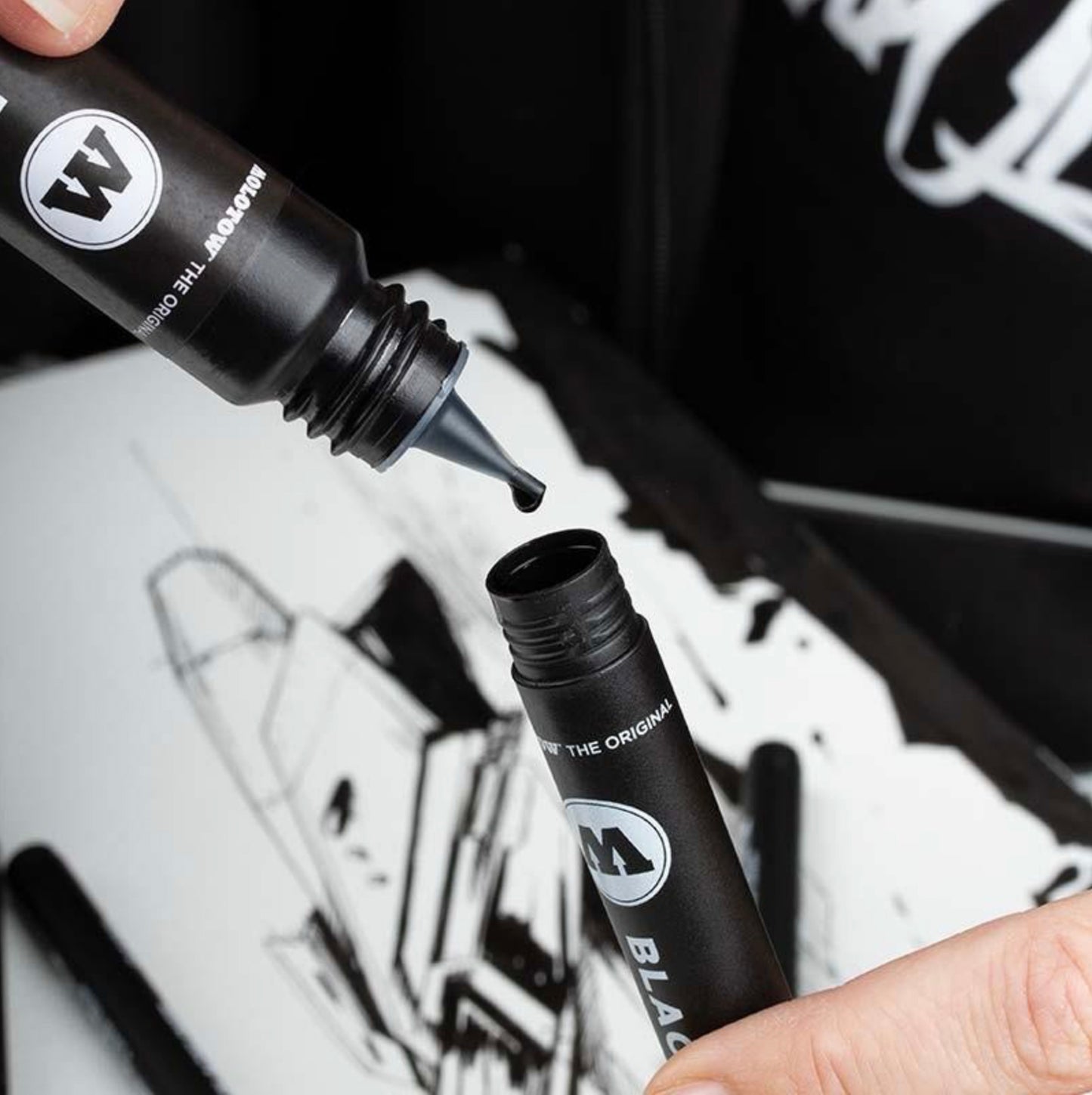 Molotow / Blackliner Brush Marker and Refill Set